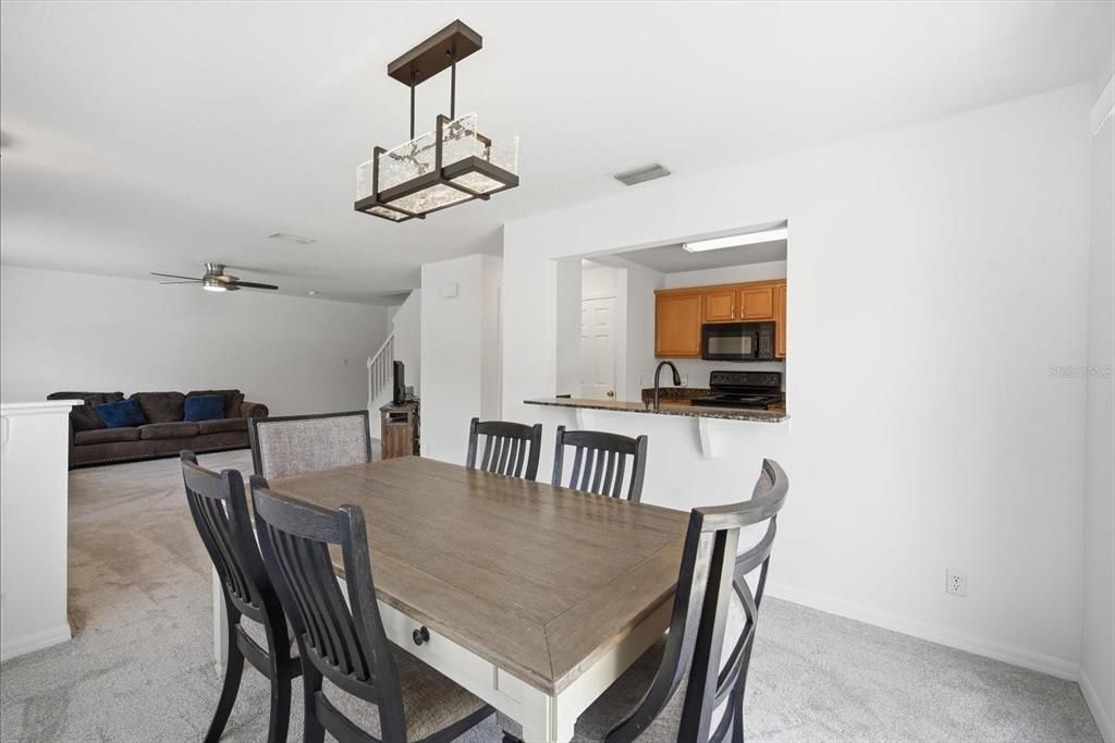 En Venta: $200,000 (3 camas, 2 baños, 1408 Pies cuadrados)