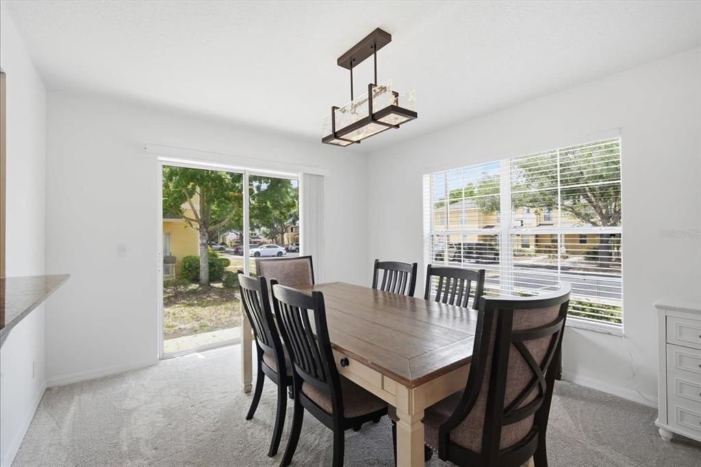 En Venta: $200,000 (3 camas, 2 baños, 1408 Pies cuadrados)