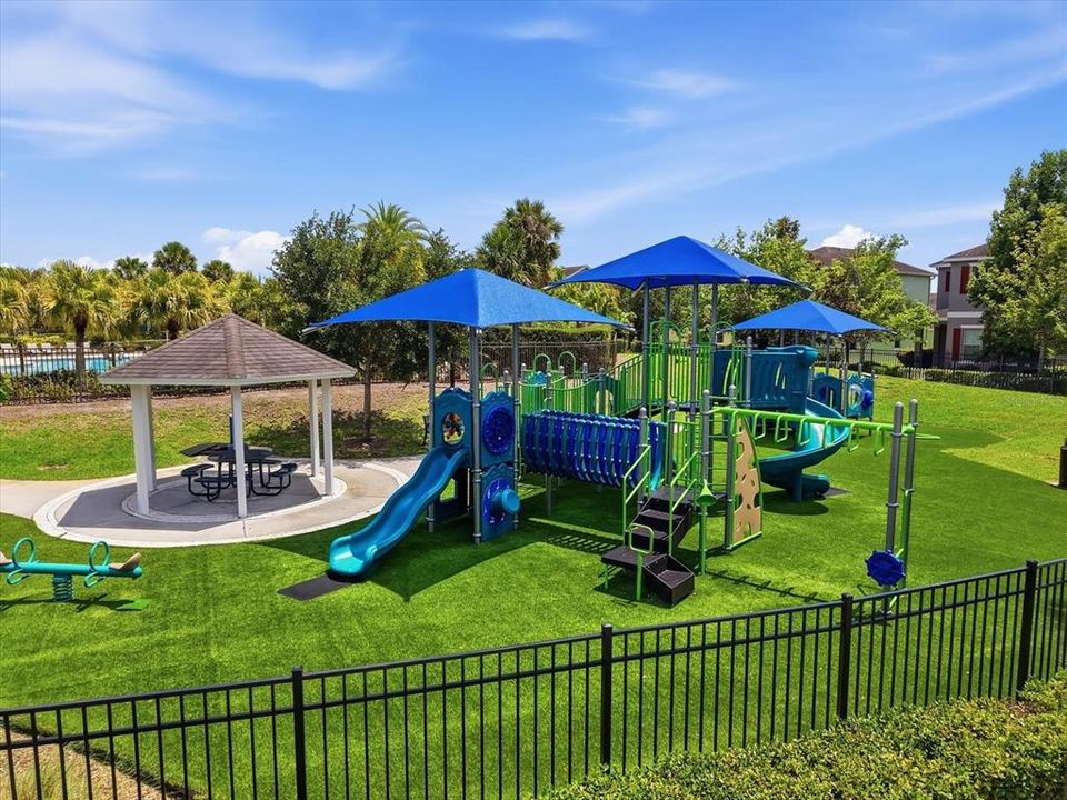 For Sale: $598,000 (4 beds, 3 baths, 2661 Square Feet)