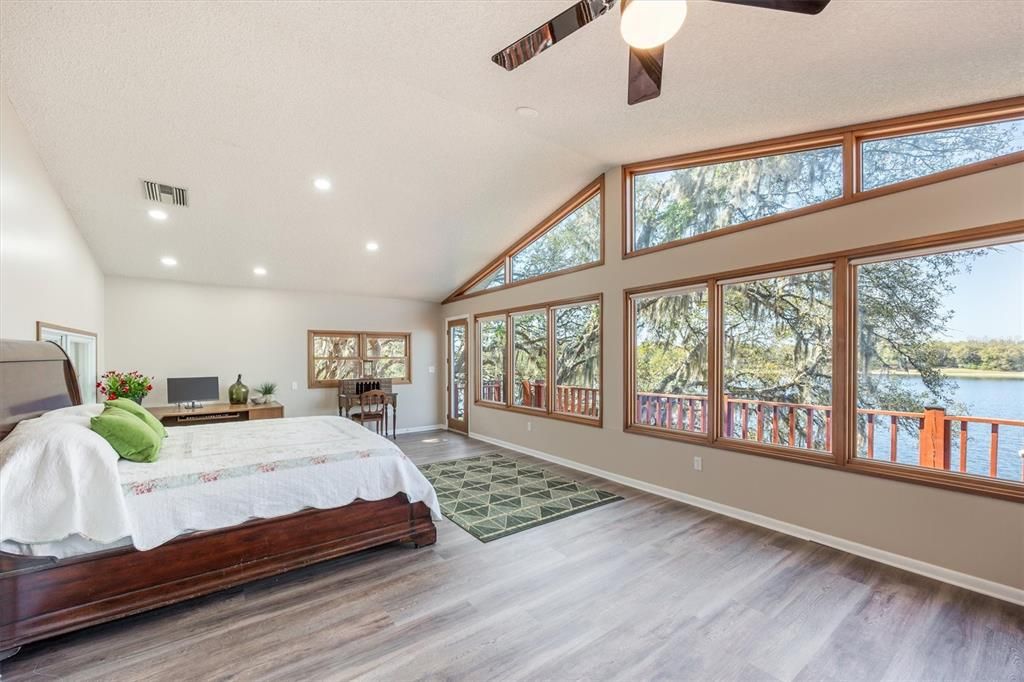 En Venta: $850,000 (3 camas, 4 baños, 3143 Pies cuadrados)