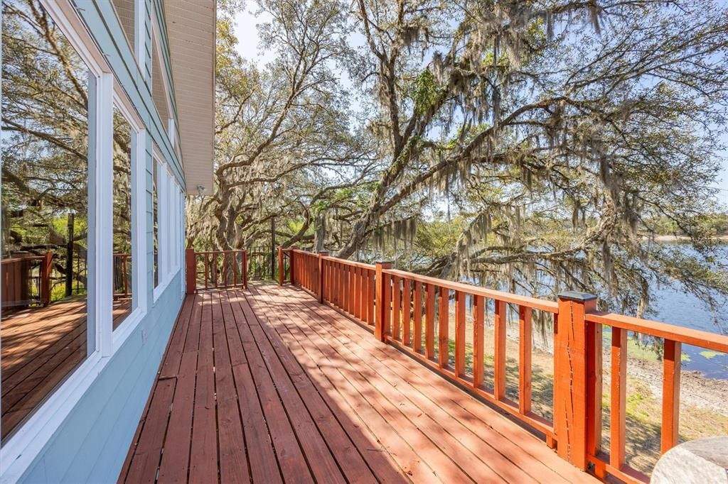En Venta: $850,000 (3 camas, 4 baños, 3143 Pies cuadrados)