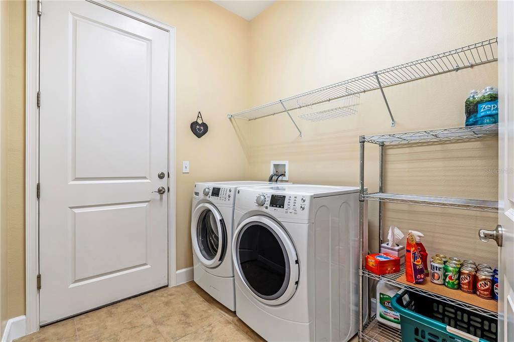 En Venta: $314,900 (2 camas, 2 baños, 1510 Pies cuadrados)