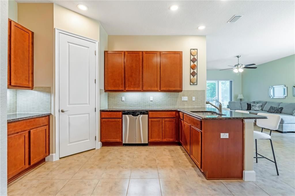 En Venta: $314,900 (2 camas, 2 baños, 1510 Pies cuadrados)