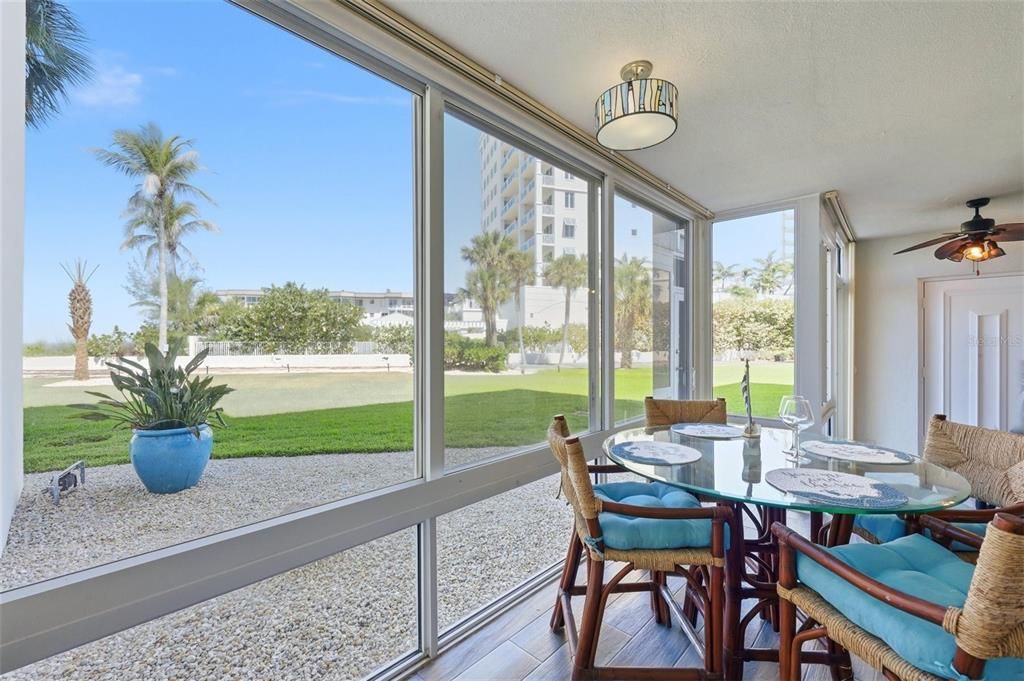 For Sale: $839,000 (2 beds, 2 baths, 1248 Square Feet)