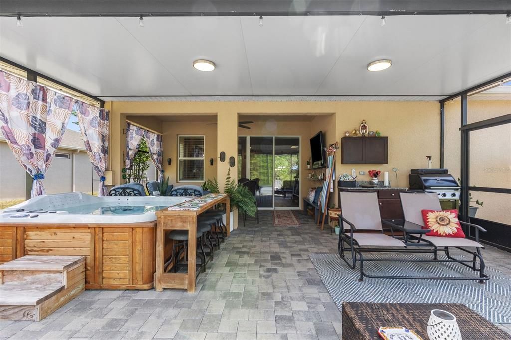 En Venta: $424,990 (3 camas, 2 baños, 1884 Pies cuadrados)