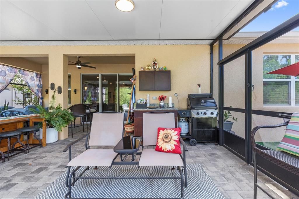 En Venta: $424,990 (3 camas, 2 baños, 1884 Pies cuadrados)