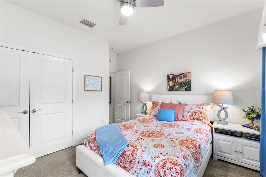 En Venta: $424,990 (3 camas, 2 baños, 1884 Pies cuadrados)