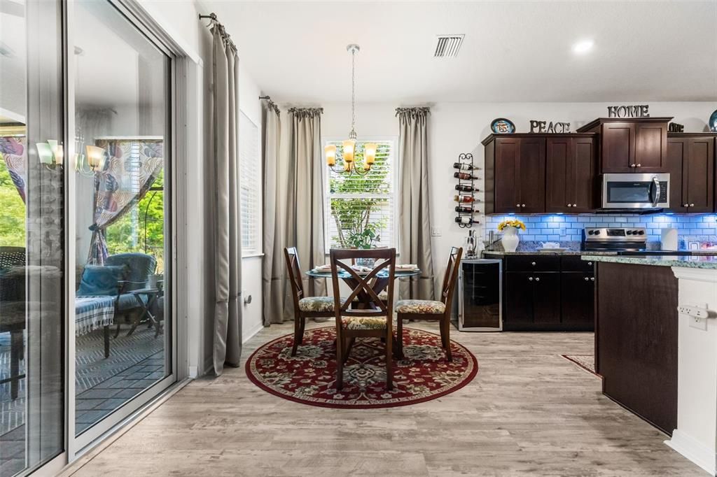 En Venta: $424,990 (3 camas, 2 baños, 1884 Pies cuadrados)