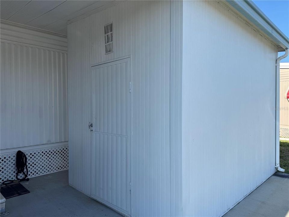 Activo con contrato: $109,900 (2 camas, 2 baños, 1372 Pies cuadrados)