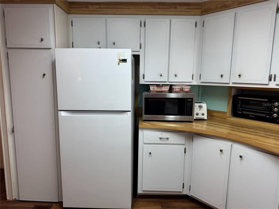 Activo con contrato: $109,900 (2 camas, 2 baños, 1372 Pies cuadrados)
