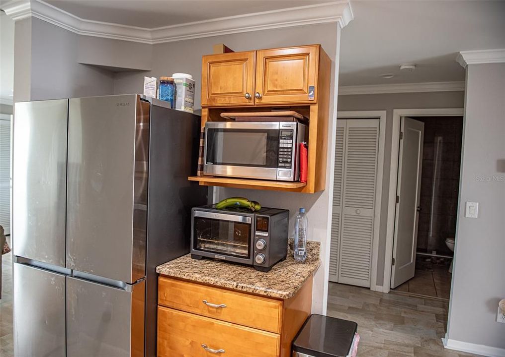 На продажу: $309,900 (2 спален, 2 ванн, 1343 Квадратных фут)