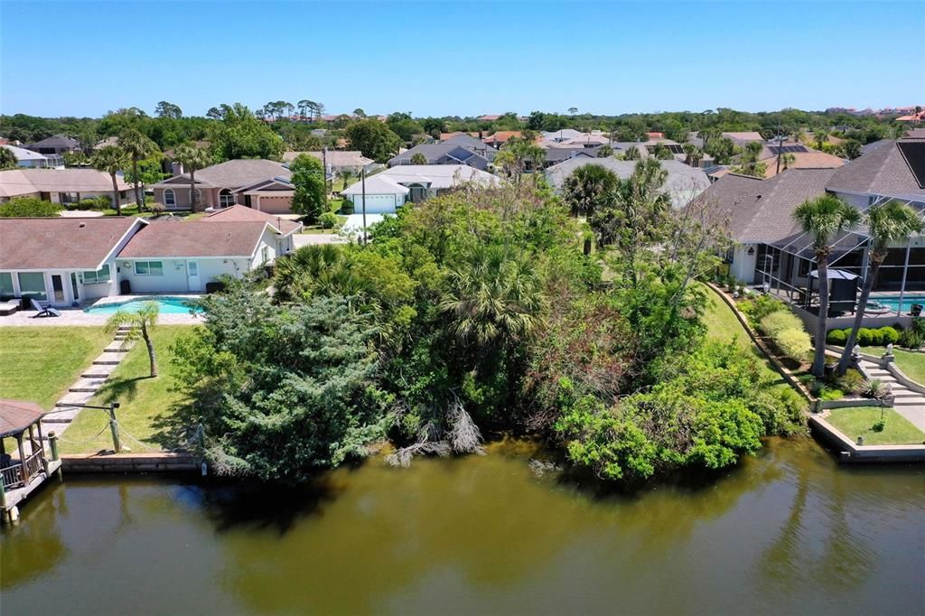 En Venta: $279,900 (0.23 acres)