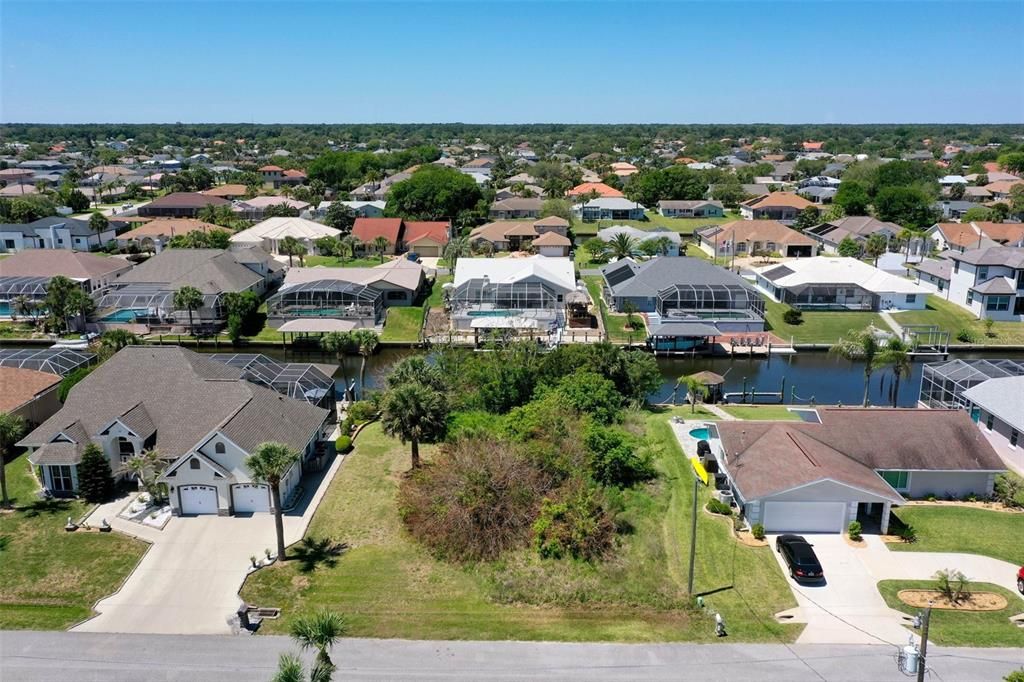 En Venta: $279,900 (0.23 acres)