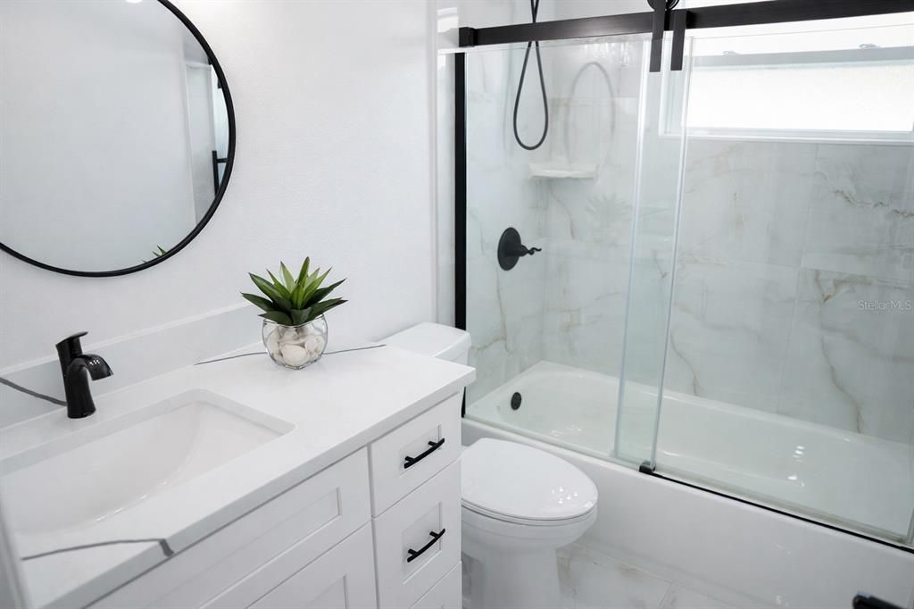 Active With Contract: $458,900 (3 beds, 2 baths, 1692 Square Feet)