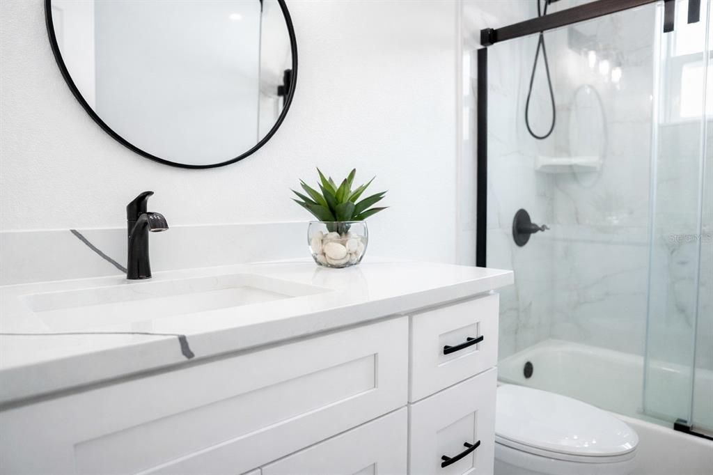 Active With Contract: $458,900 (3 beds, 2 baths, 1692 Square Feet)