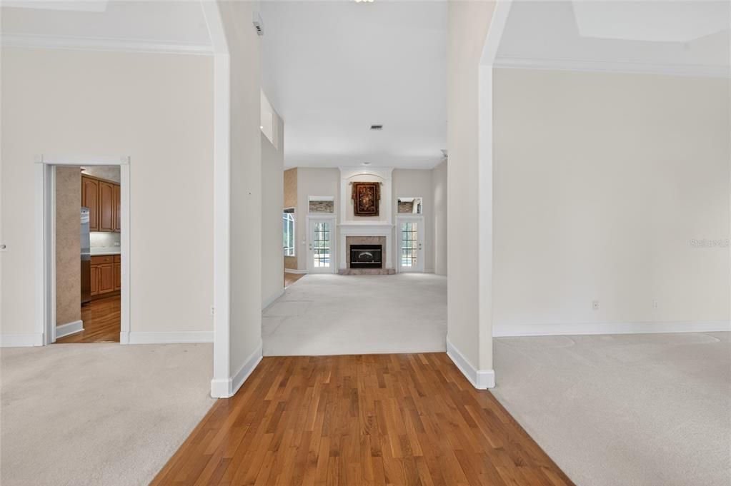 Active With Contract: $600,000 (5 beds, 3 baths, 2921 Square Feet)