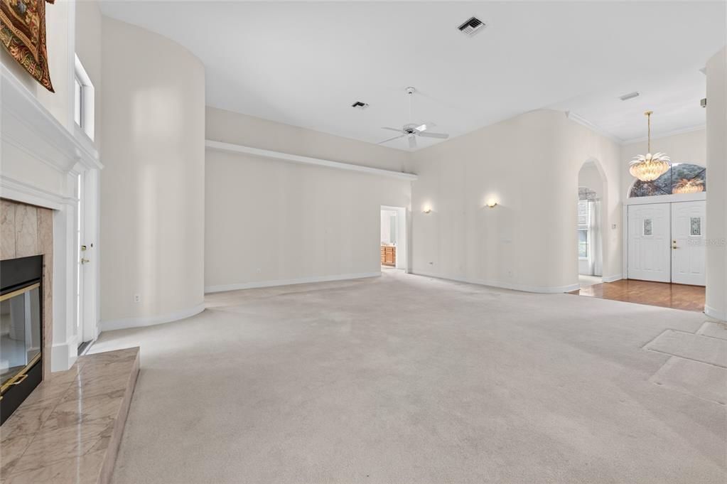 Active With Contract: $600,000 (5 beds, 3 baths, 2921 Square Feet)