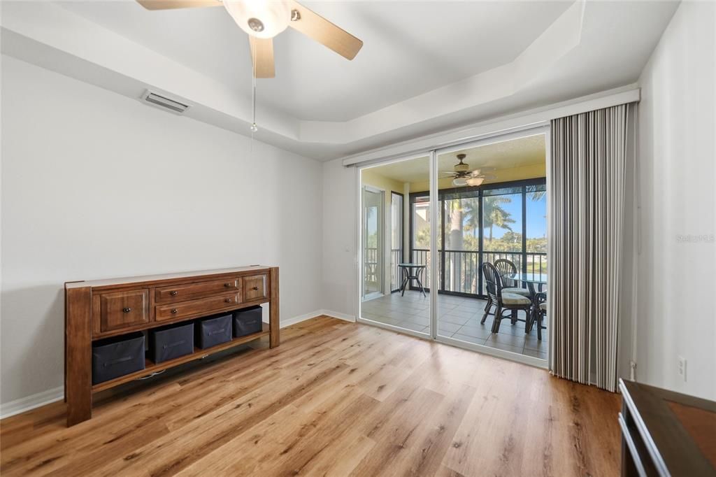 Activo con contrato: $198,000 (2 camas, 2 baños, 1351 Pies cuadrados)