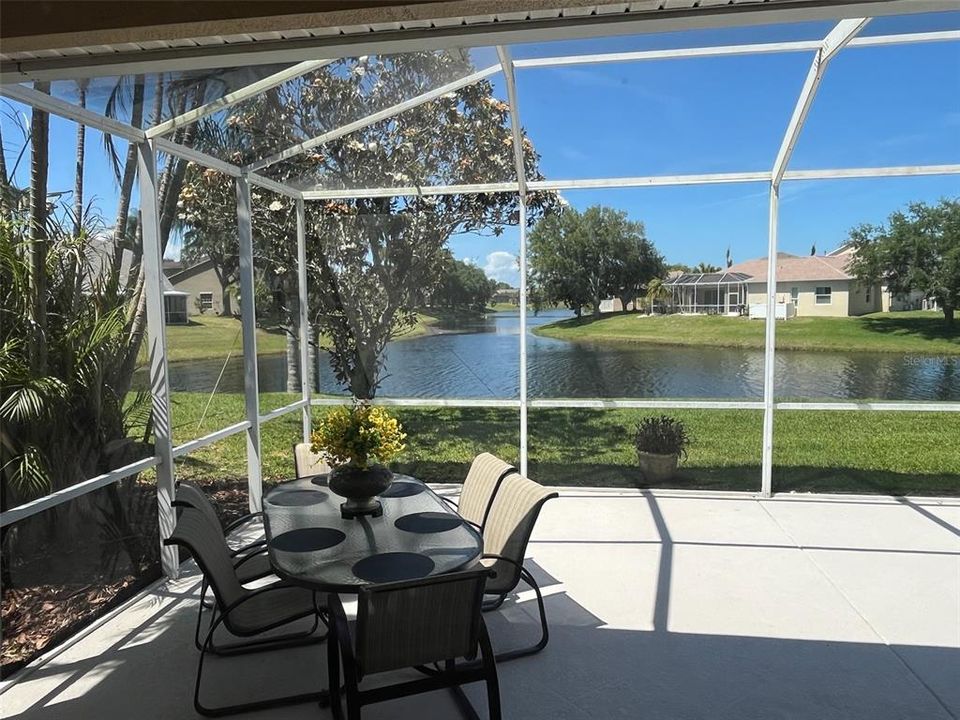 For Sale: $569,900 (3 beds, 2 baths, 2009 Square Feet)