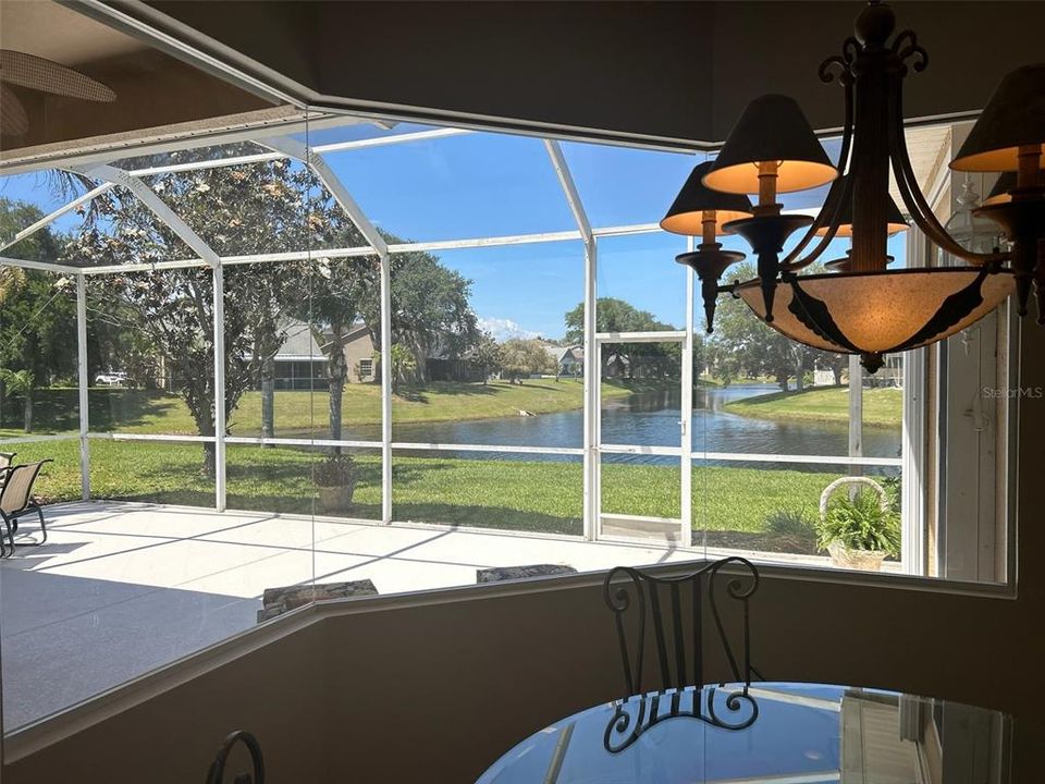 For Sale: $569,900 (3 beds, 2 baths, 2009 Square Feet)
