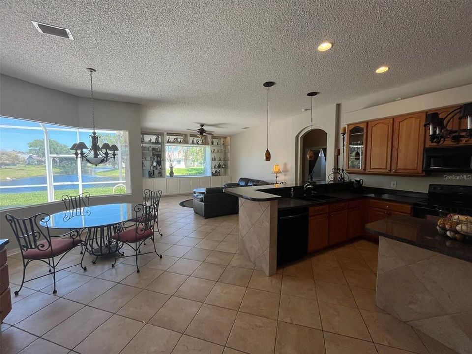 For Sale: $569,900 (3 beds, 2 baths, 2009 Square Feet)