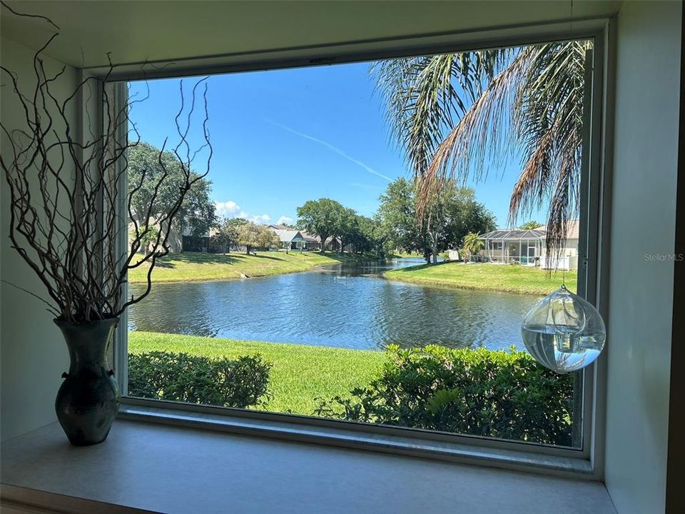 For Sale: $569,900 (3 beds, 2 baths, 2009 Square Feet)