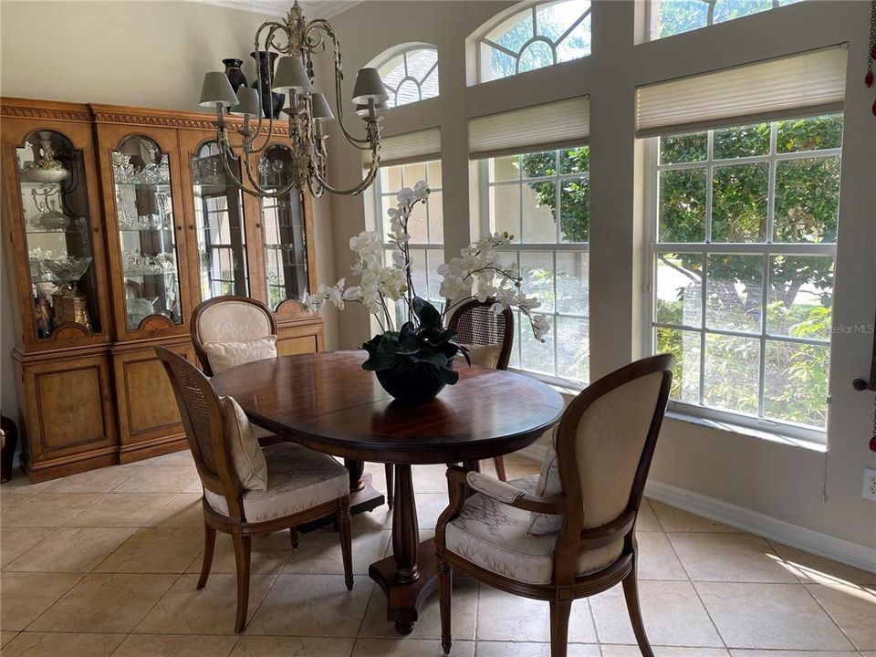 For Sale: $569,900 (3 beds, 2 baths, 2009 Square Feet)