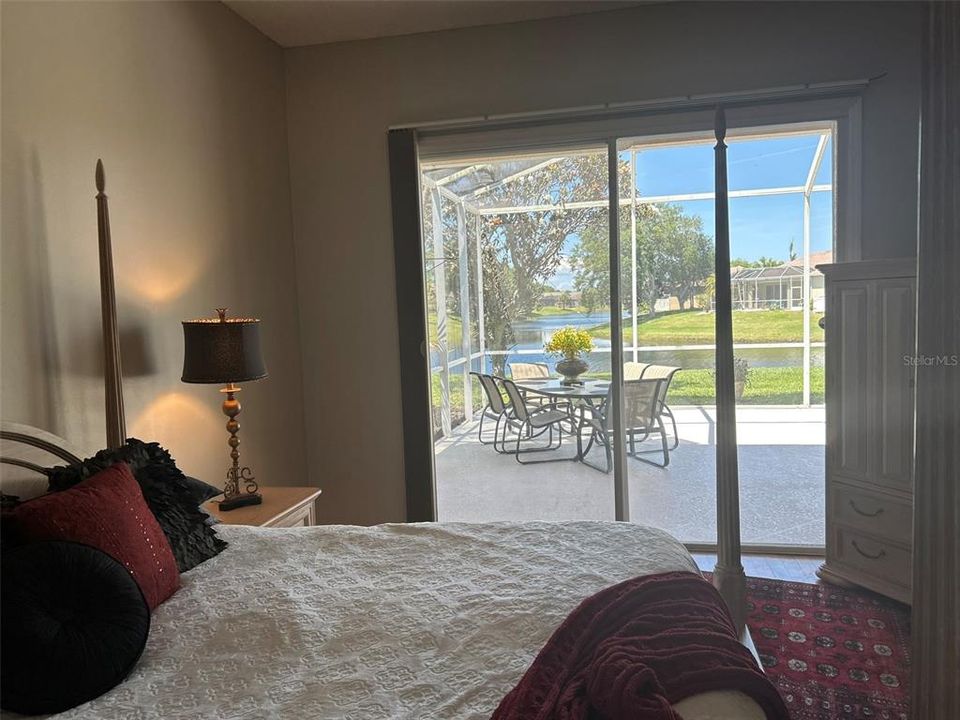 For Sale: $569,900 (3 beds, 2 baths, 2009 Square Feet)