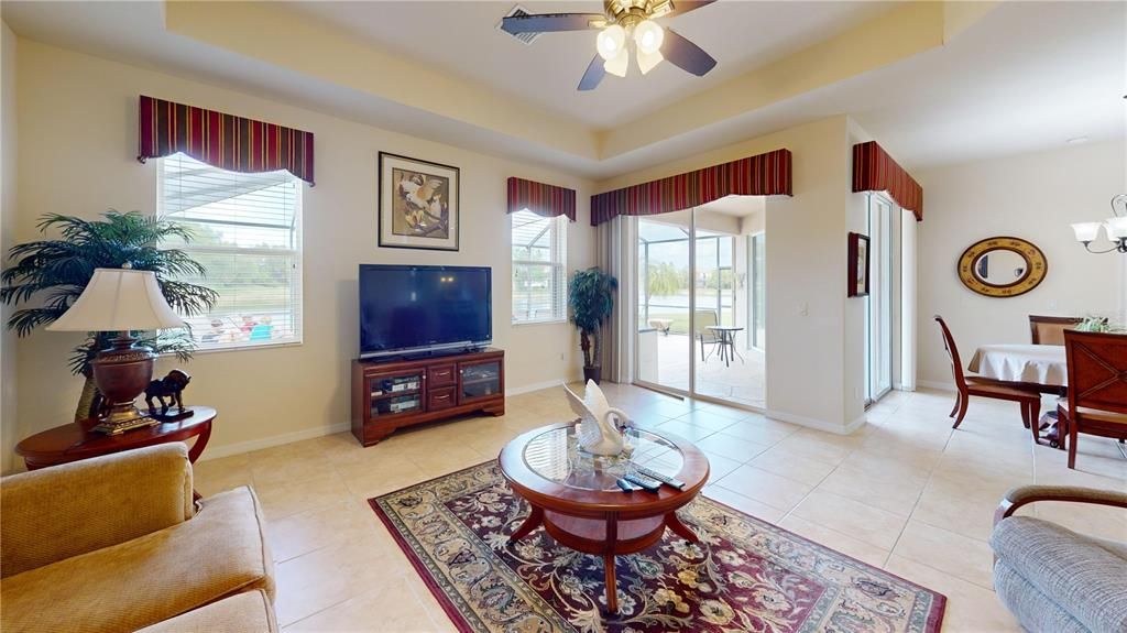 For Rent: $2,800 (3 beds, 2 baths, 1704 Square Feet)