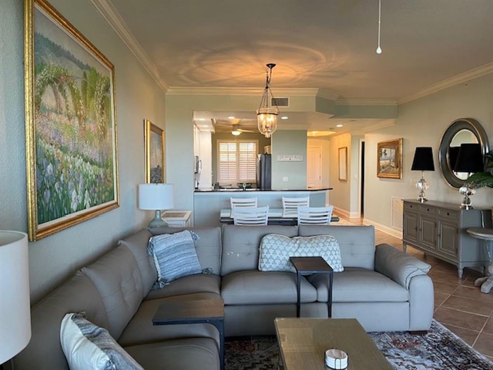 For Rent: $4,675 (2 beds, 2 baths, 1450 Square Feet)