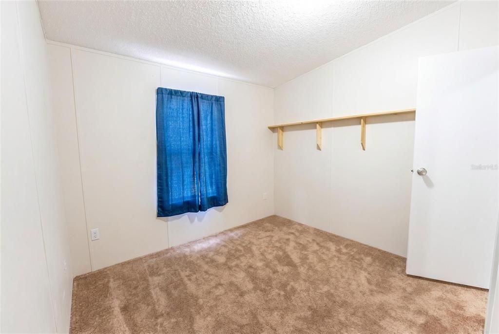 For Sale: $220,000 (3 beds, 2 baths, 1056 Square Feet)
