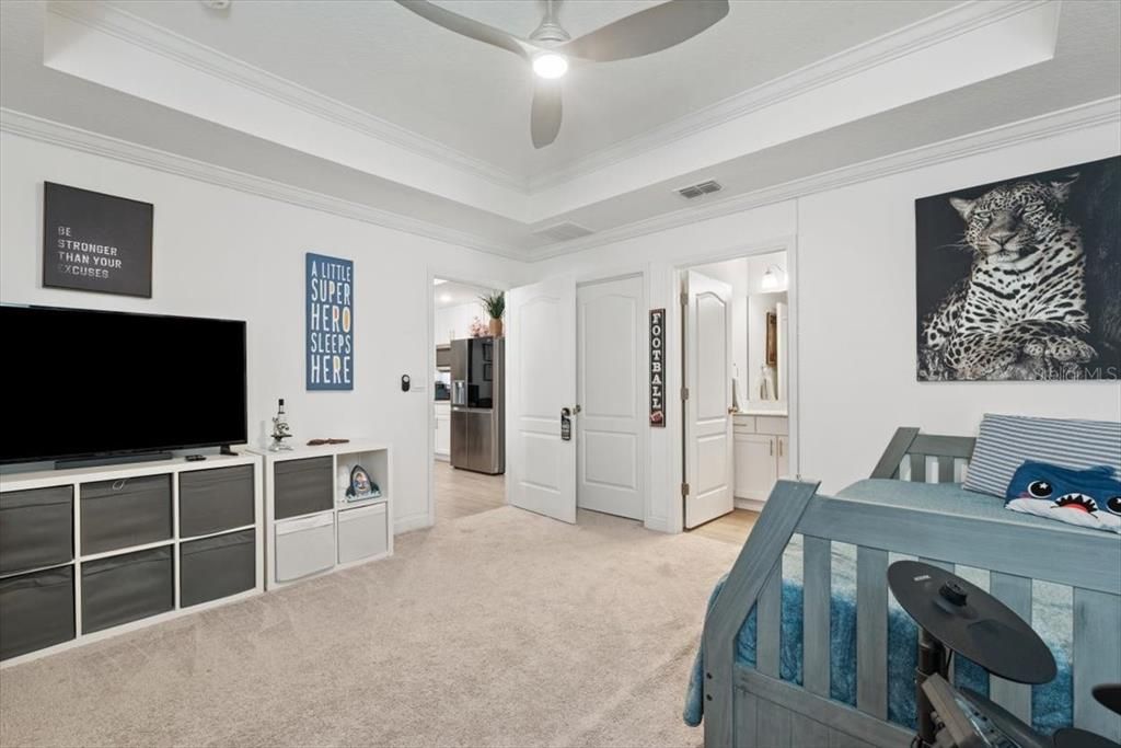 For Sale: $729,000 (4 beds, 3 baths, 2798 Square Feet)