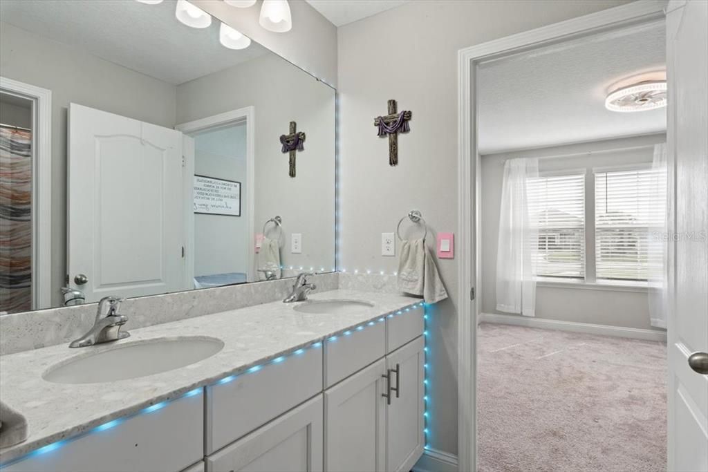 For Sale: $729,000 (4 beds, 3 baths, 2798 Square Feet)