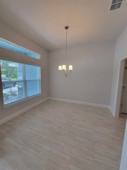 Active With Contract: $347,250 (4 beds, 2 baths, 2151 Square Feet)