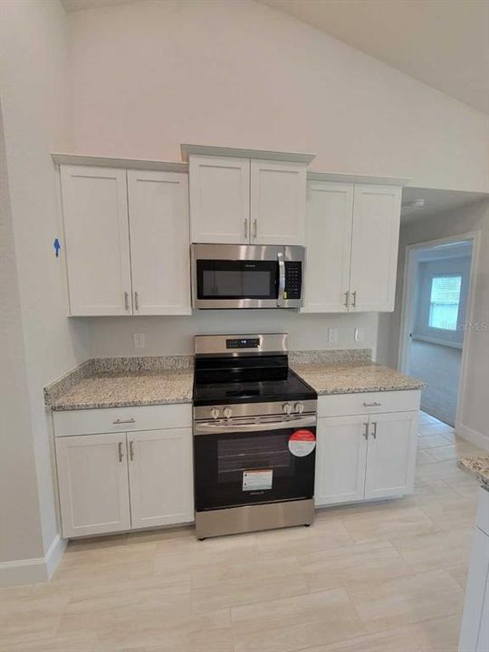 Active With Contract: $347,250 (4 beds, 2 baths, 2151 Square Feet)