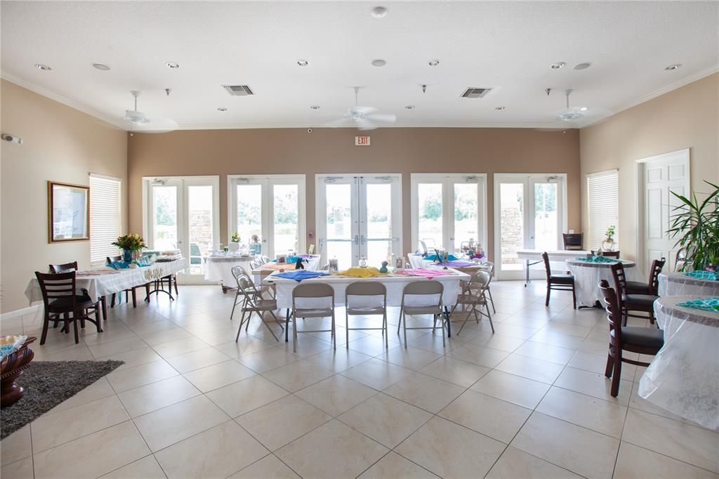 Active With Contract: $359,900 (3 beds, 2 baths, 1819 Square Feet)