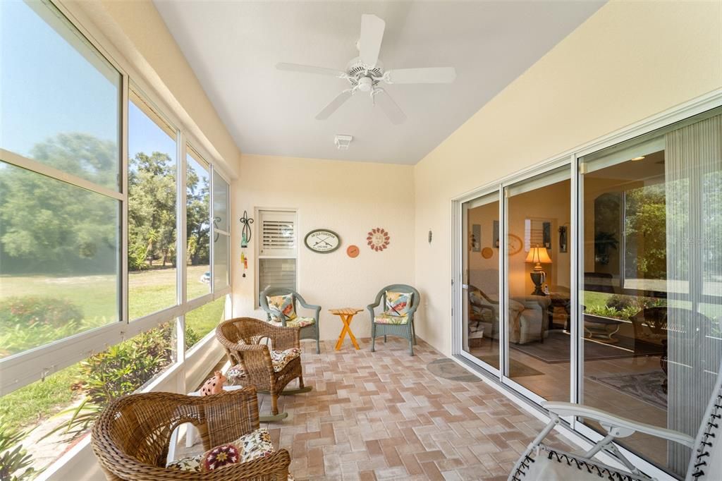 Active With Contract: $359,900 (3 beds, 2 baths, 1819 Square Feet)