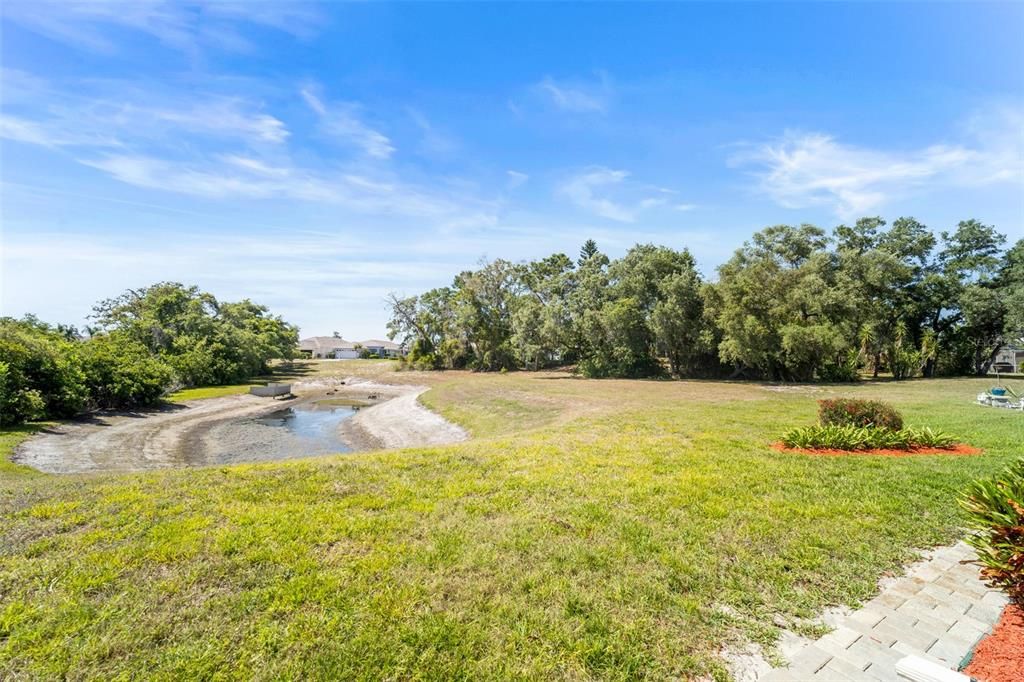 Active With Contract: $359,900 (3 beds, 2 baths, 1819 Square Feet)