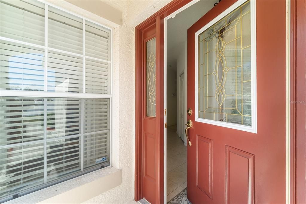 Active With Contract: $359,900 (3 beds, 2 baths, 1819 Square Feet)