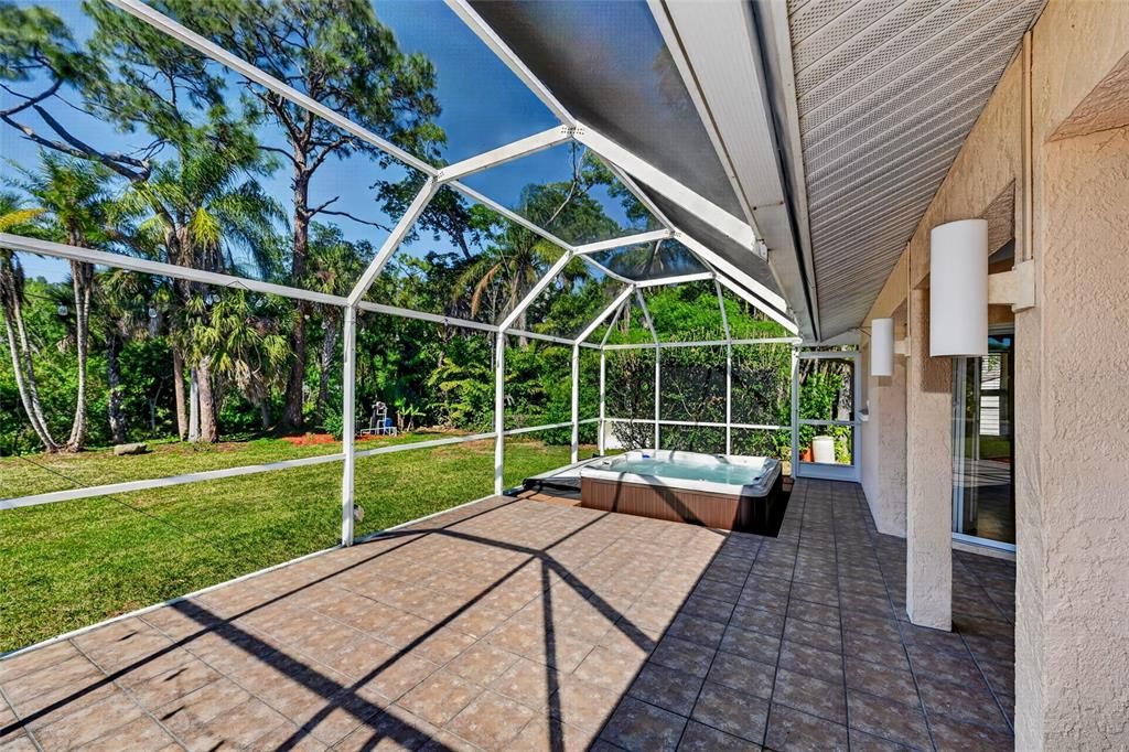 For Sale: $619,000 (3 beds, 2 baths, 1951 Square Feet)