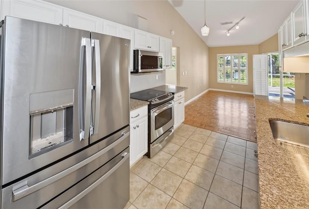 For Sale: $619,000 (3 beds, 2 baths, 1951 Square Feet)