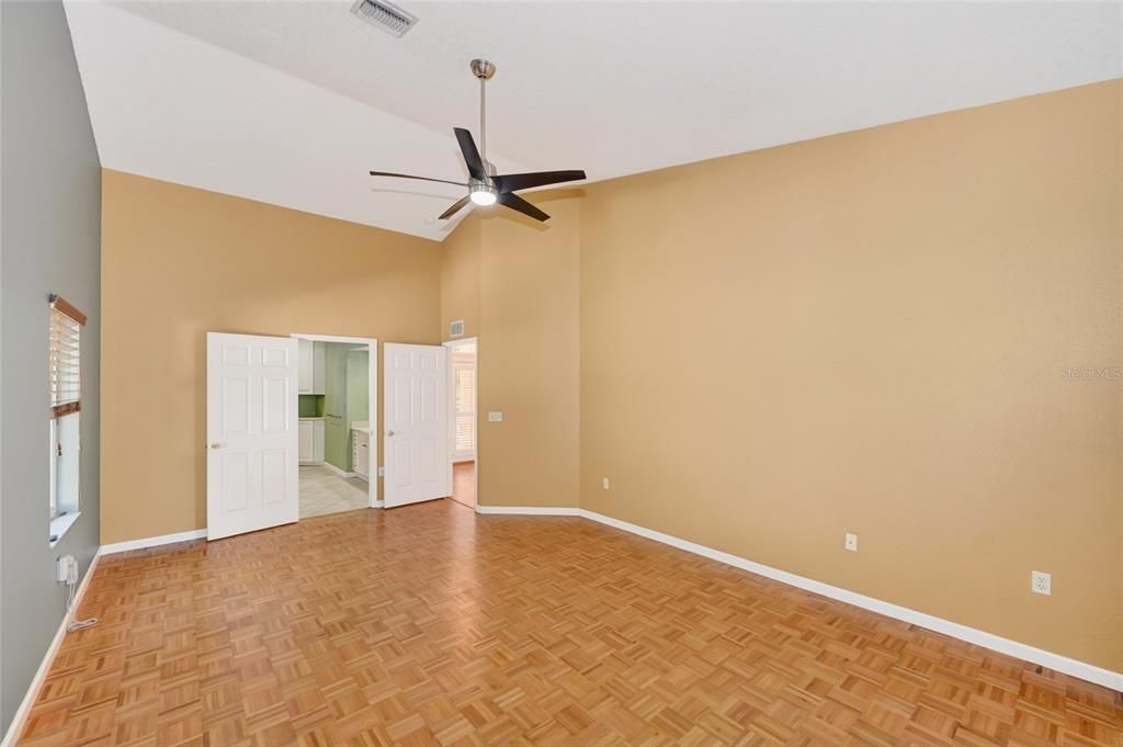 For Sale: $619,000 (3 beds, 2 baths, 1951 Square Feet)