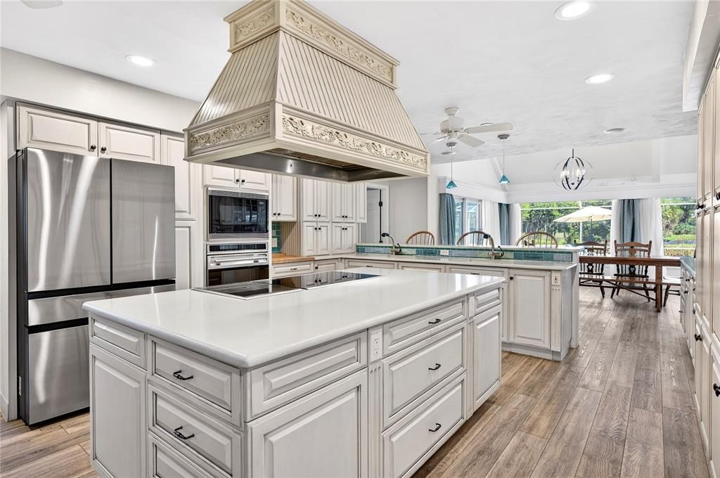 En Venta: $795,000 (5 camas, 4 baños, 3165 Pies cuadrados)