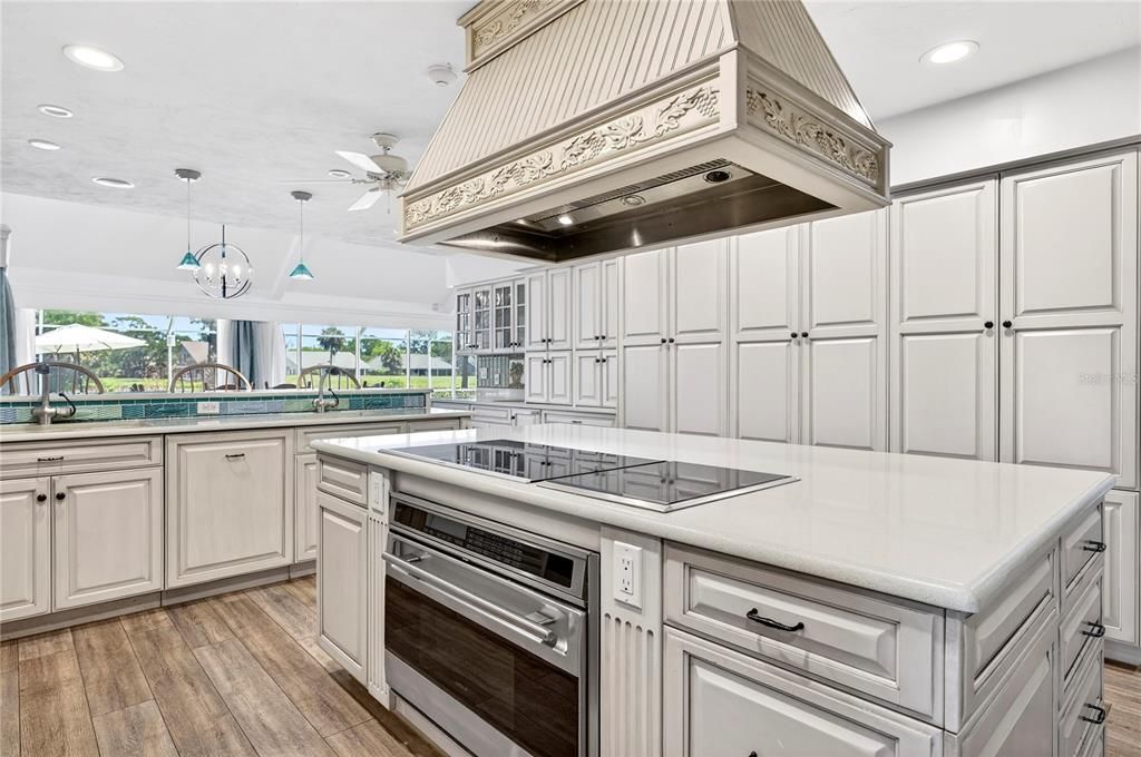 En Venta: $795,000 (5 camas, 4 baños, 3165 Pies cuadrados)