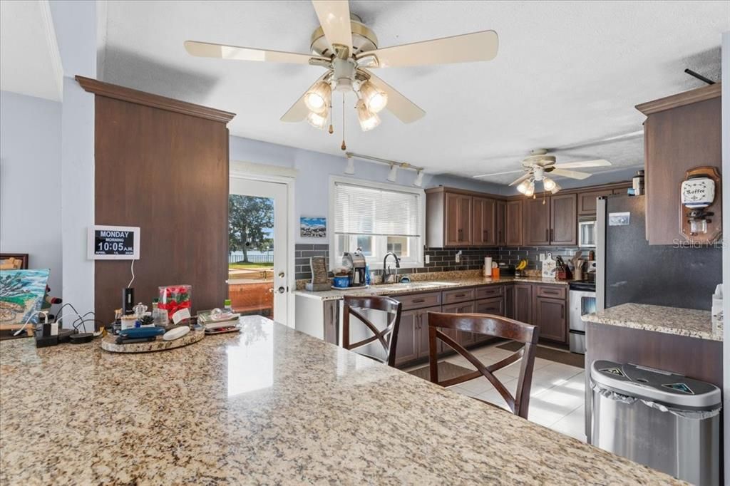 For Sale: $714,900 (4 beds, 2 baths, 3570 Square Feet)