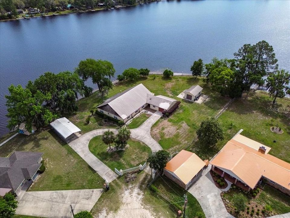 For Sale: $714,900 (4 beds, 2 baths, 3570 Square Feet)