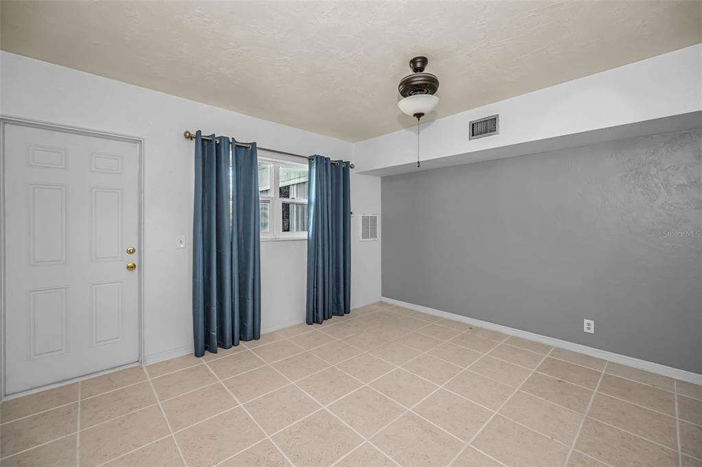 En Venta: $79,000 (1 camas, 1 baños, 562 Pies cuadrados)
