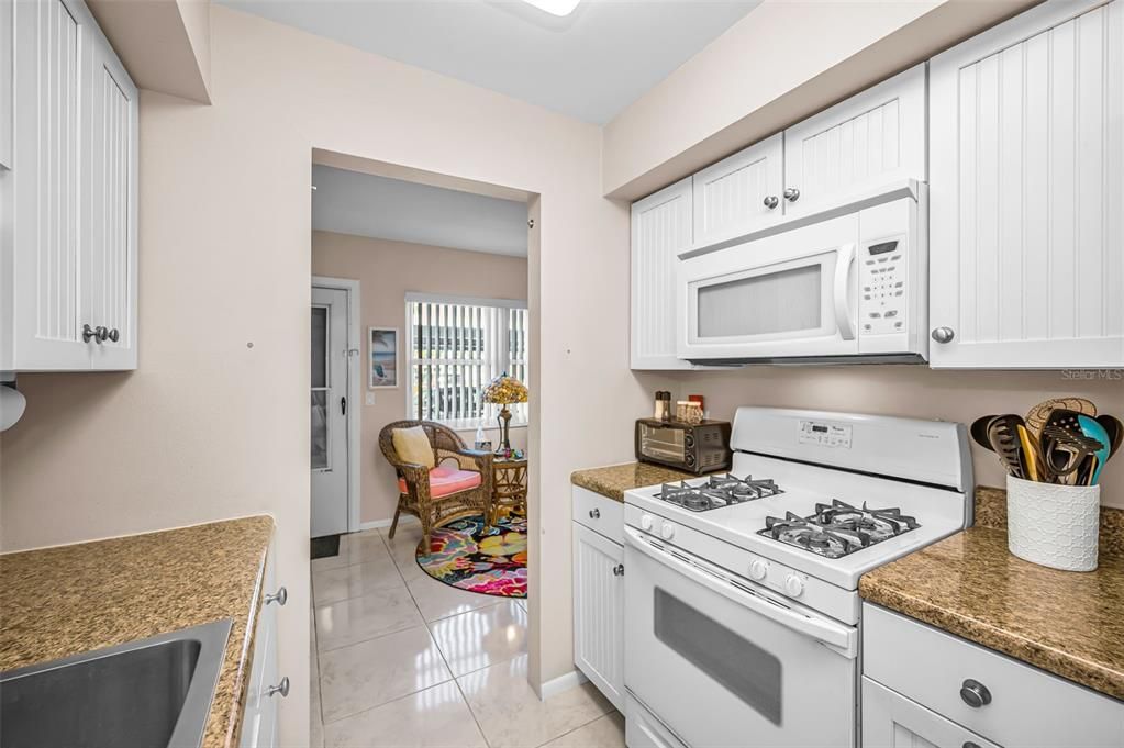 Activo con contrato: $110,000 (1 camas, 1 baños, 745 Pies cuadrados)