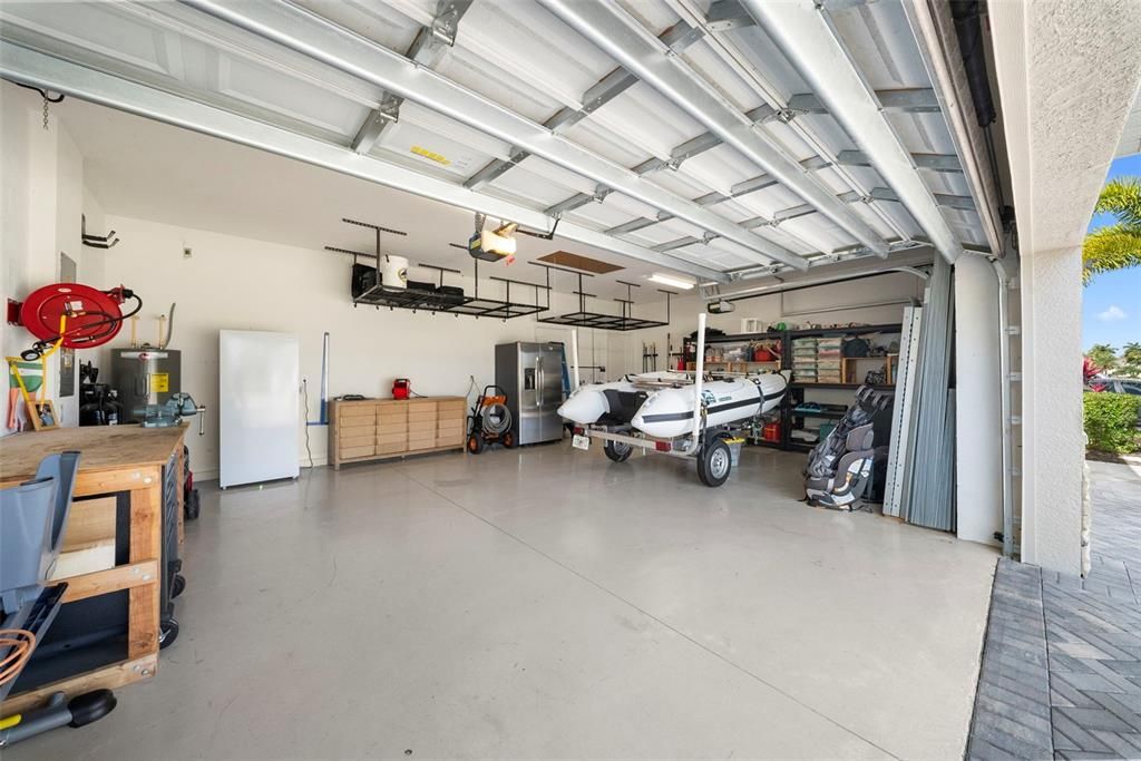 For Sale: $734,900 (3 beds, 3 baths, 2434 Square Feet)
