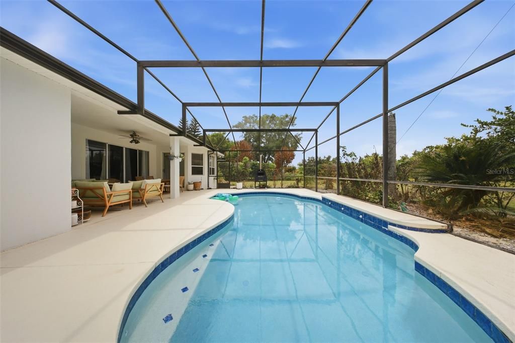 For Sale: $769,000 (4 beds, 3 baths, 2870 Square Feet)